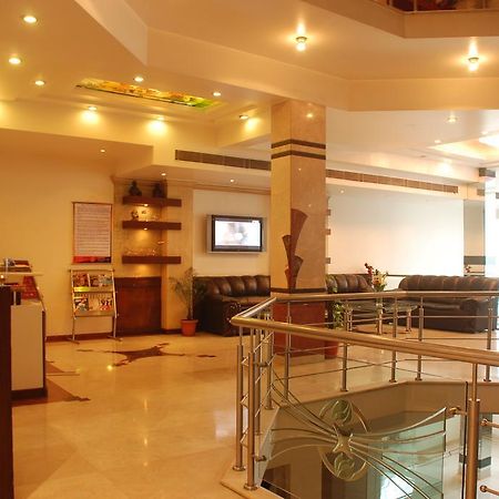 Hotel Shipra International New Delhi Interior photo