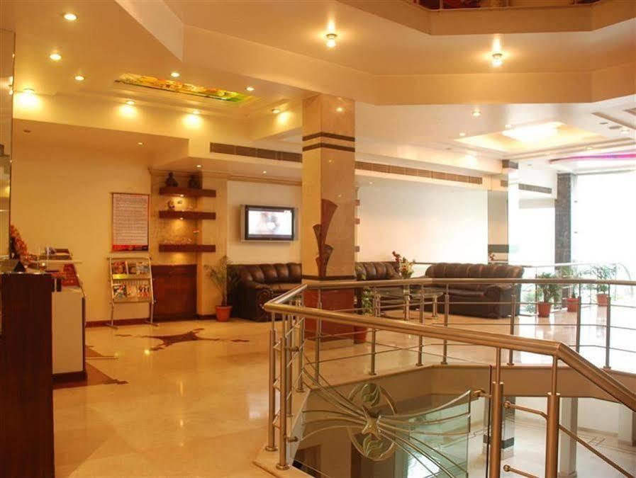 Hotel Shipra International New Delhi Exterior photo
